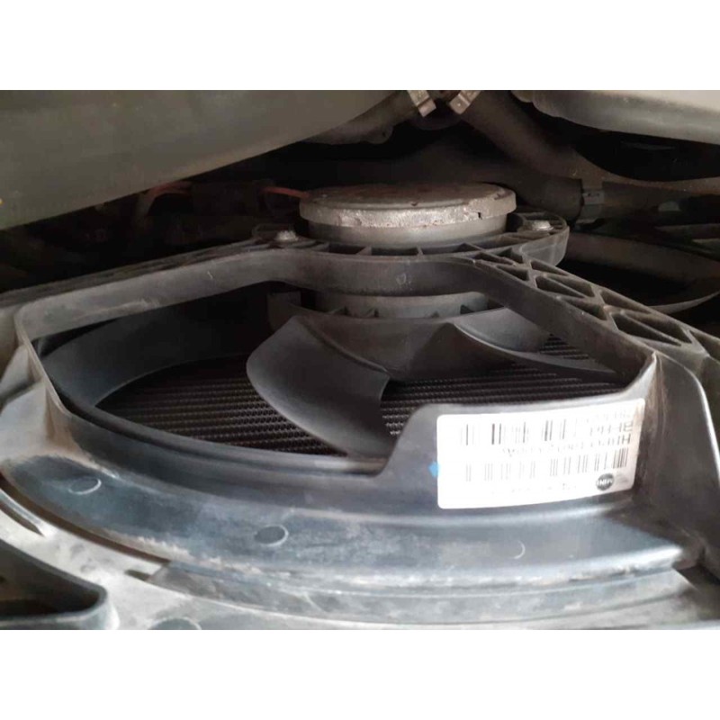 Recambio de electroventilador para bmw mini countryman (r60) cooper d referencia OEM IAM Y7813001  BEHR - Blanco 2