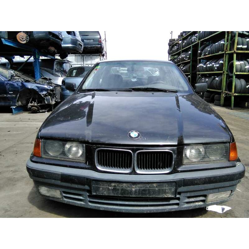 bmw serie 3 berlina (e36) del año 1993