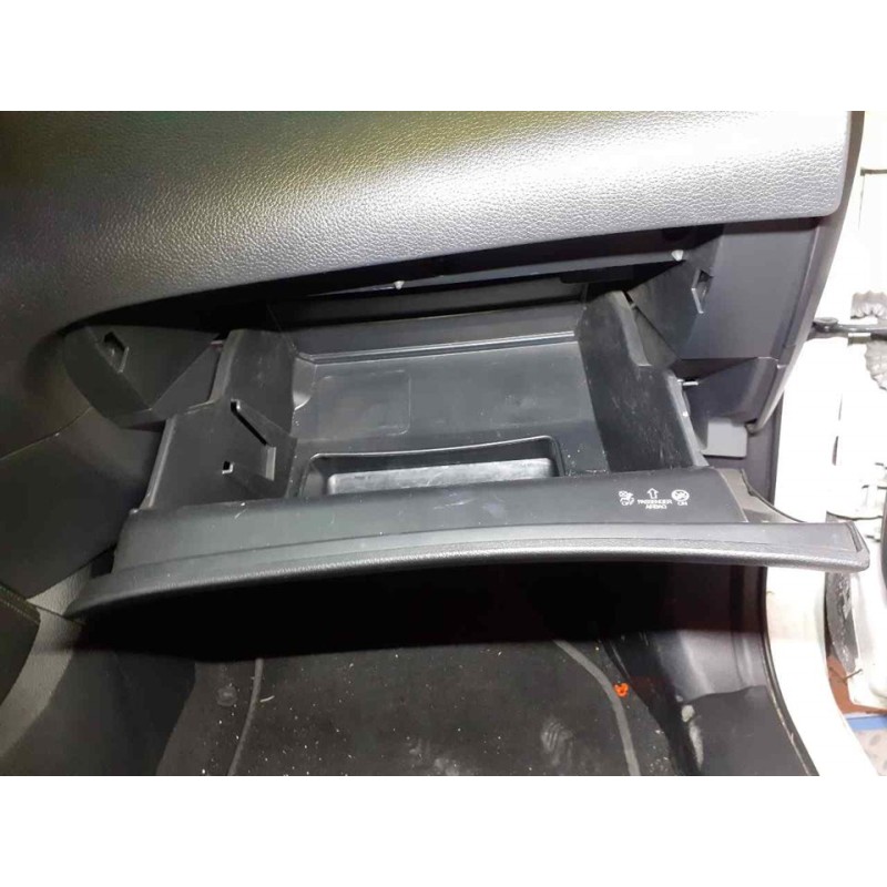Recambio de guantera para nissan qashqai (j11) 360 referencia OEM IAM - Blanco 2