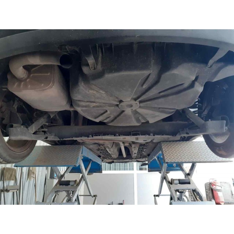 Recambio de puente trasero para renault megane iii coupe dynamique referencia OEM IAM   