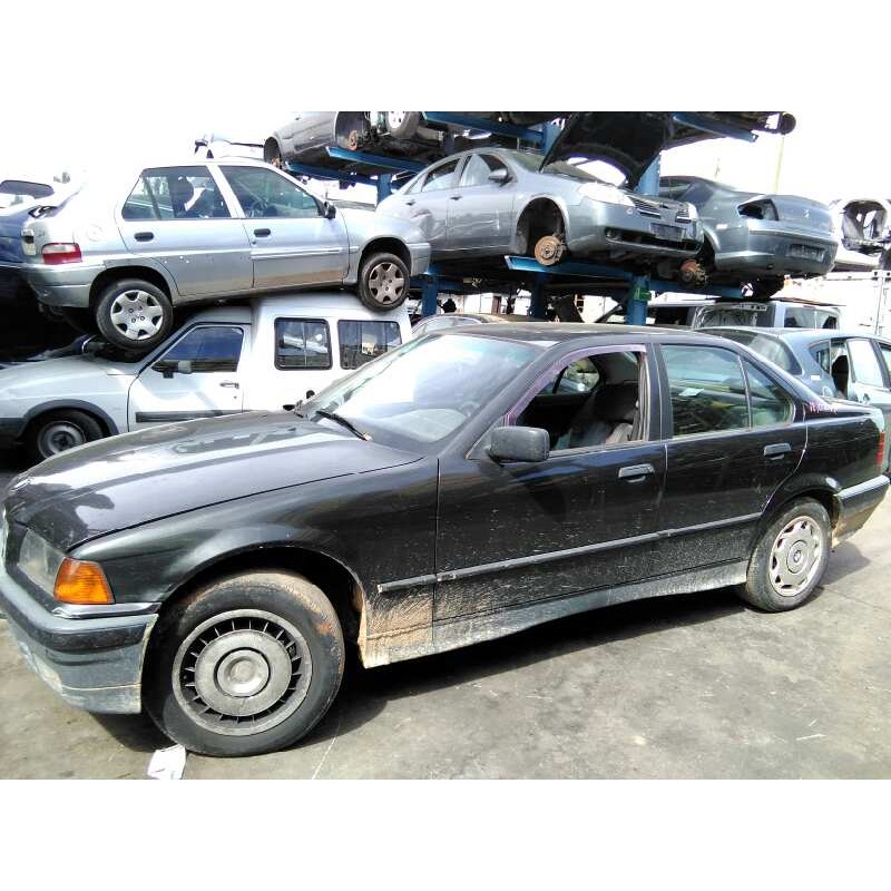 bmw serie 3 berlina (e36) del año 1993