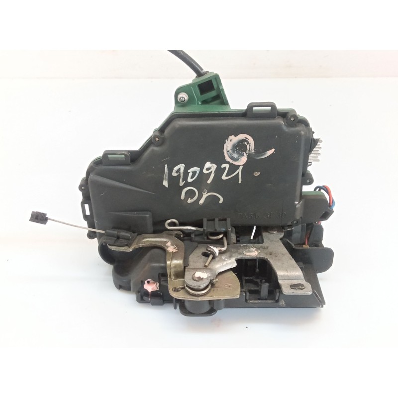 Recambio de cerradura puerta delantera derecha para volkswagen golf iv berlina (1j1) advance referencia OEM IAM 2C21 AKS 