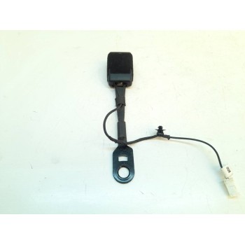 ENGANCHE CINTURON DELANTERO IZQUIERDO 28917 