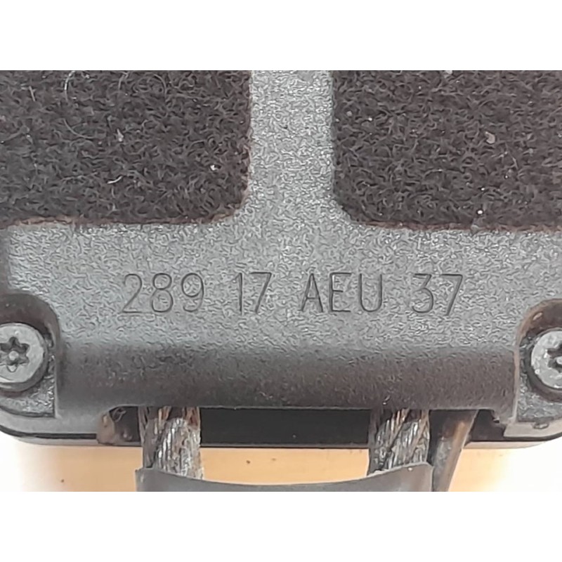 Recambio de enganche cinturon delantero izquierdo para citroën c3 feel referencia OEM IAM 28917 3