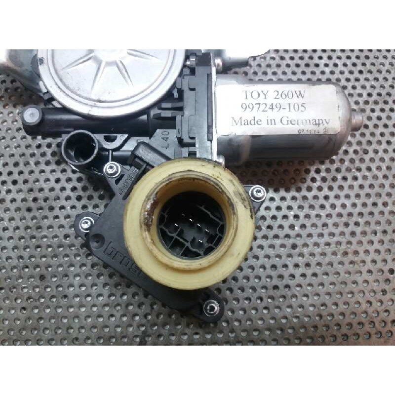 Recambio de elevalunas trasero derecho para toyota corolla verso (r1) 2.2 d-4d sol referencia OEM IAM 2
