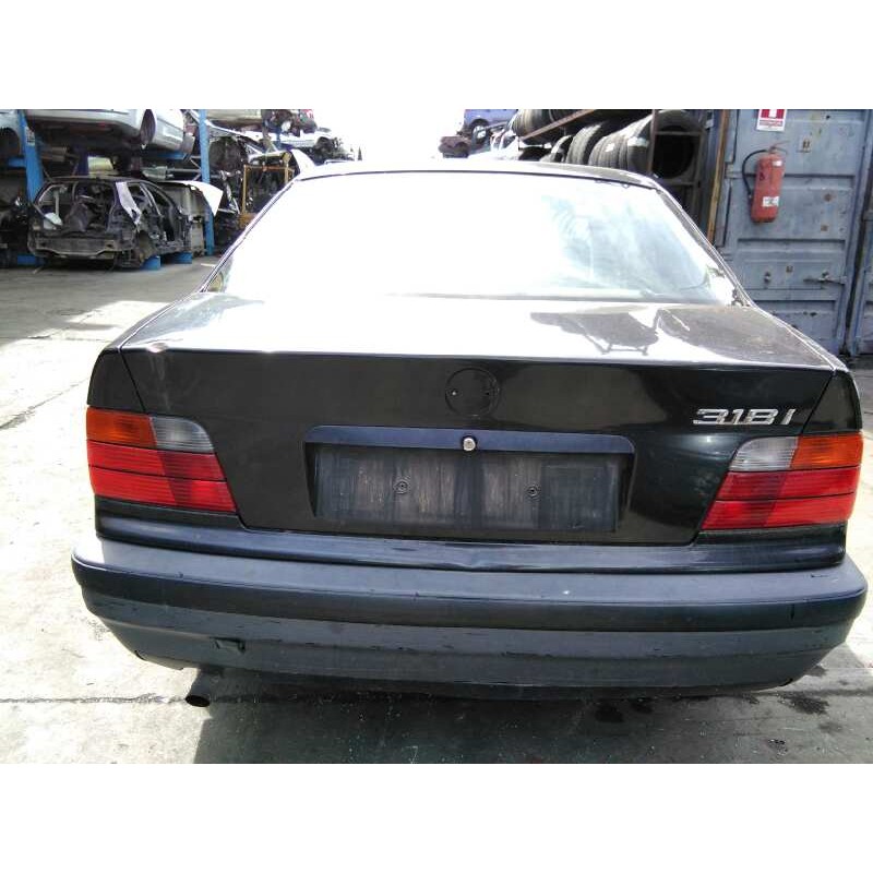 bmw serie 3 berlina (e36) del año 1993