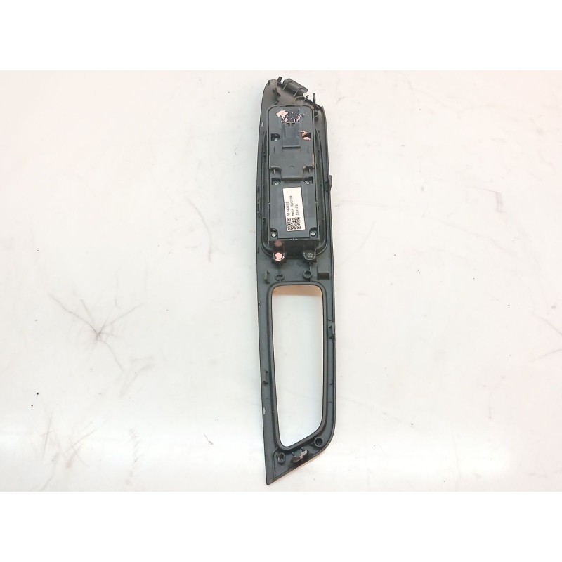 Recambio de mando elevalunas delantero izquierdo para volvo xc60 i suv (156) d3 referencia OEM IAM 31343102 - Blanco 3
