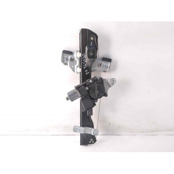 ELEVALUNAS DELANTERO IZQUIERDO 98820J3020 