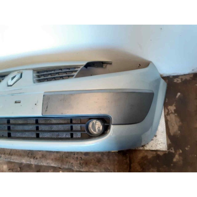 Recambio de paragolpes delantero para renault scenic ii luxe privilege referencia OEM IAM 3