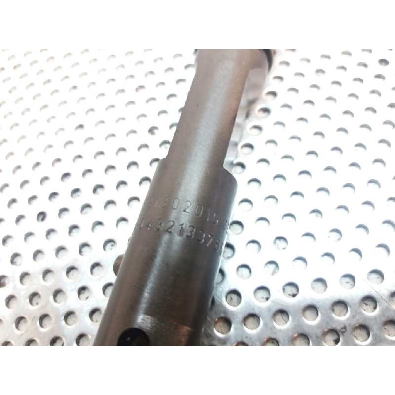 Recambio de inyector para volkswagen passat variant (3b6) v6 tdi comfortline family referencia OEM IAM  0432133786 - Gris 2
