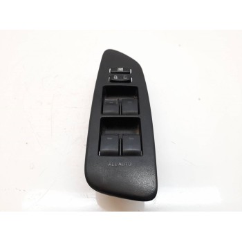 MANDO ELEVALUNAS DELANTERO IZQUIERDO 8404002080 