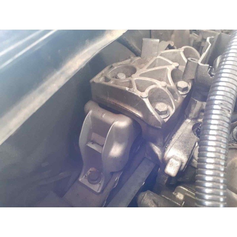 Recambio de soporte motor derecho para bmw mini countryman (r60) cooper d referencia OEM IAM - Blanco 2