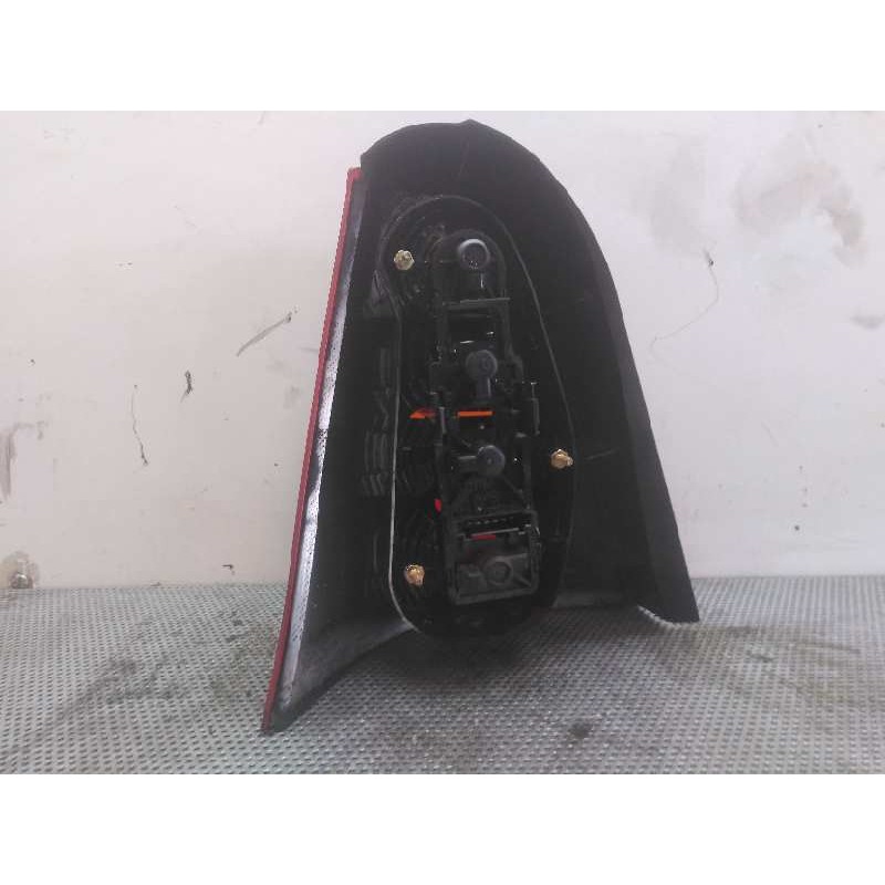 Recambio de piloto trasero derecho para mercedes-benz clase a (w168) 1.4 cat referencia OEM IAM - Gris 2