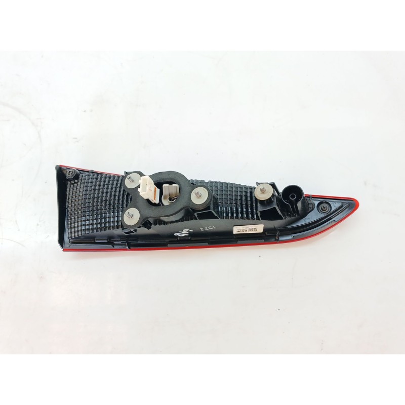 Recambio de piloto trasero derecho interior para hyundai kona maxx 2wd referencia OEM IAM 92404J9500 - Azul 3