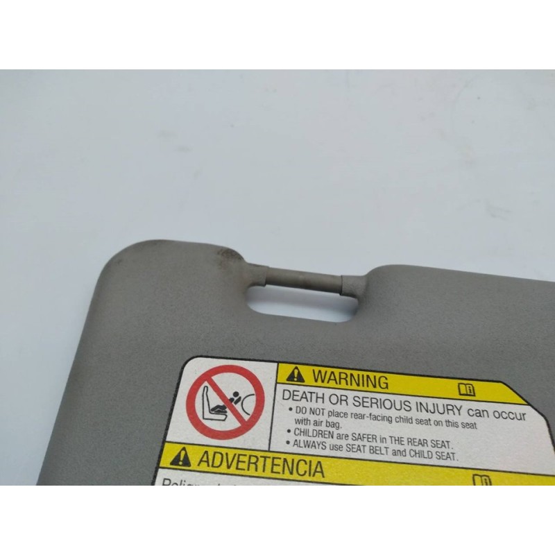 Recambio de parasol derecho para mitsubishi colt berlina 5 (z30a) 1.5 di-d invite (d) referencia OEM IAM 2