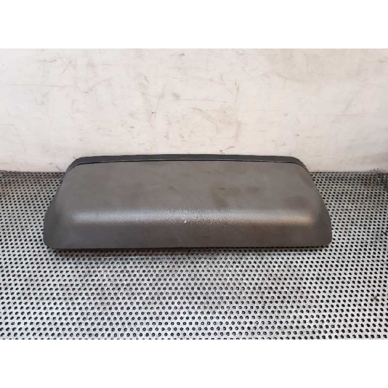 Recambio de luz central de freno para volvo v40 familiar 1.8i referencia OEM IAM - Gris 2