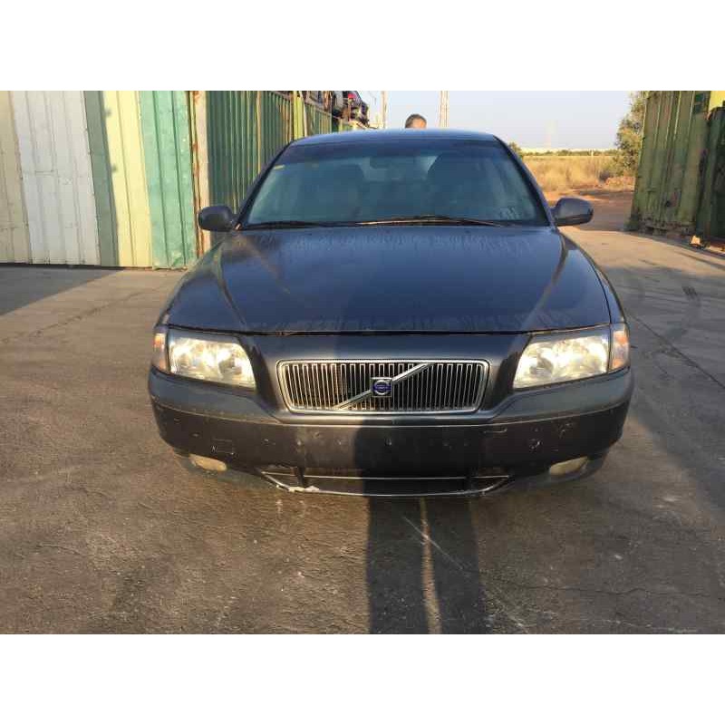 volvo s80 berlina del año 2000