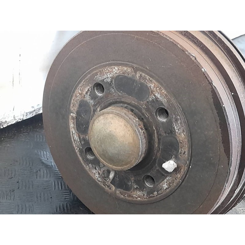 Recambio de puente trasero para renault clio iii pack dynamique referencia OEM IAM 13617A3517 2