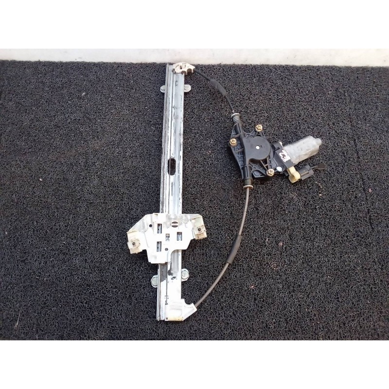 Recambio de elevalunas delantero izquierdo para kia rio 1.4 ex1 referencia OEM IAM 5K021  