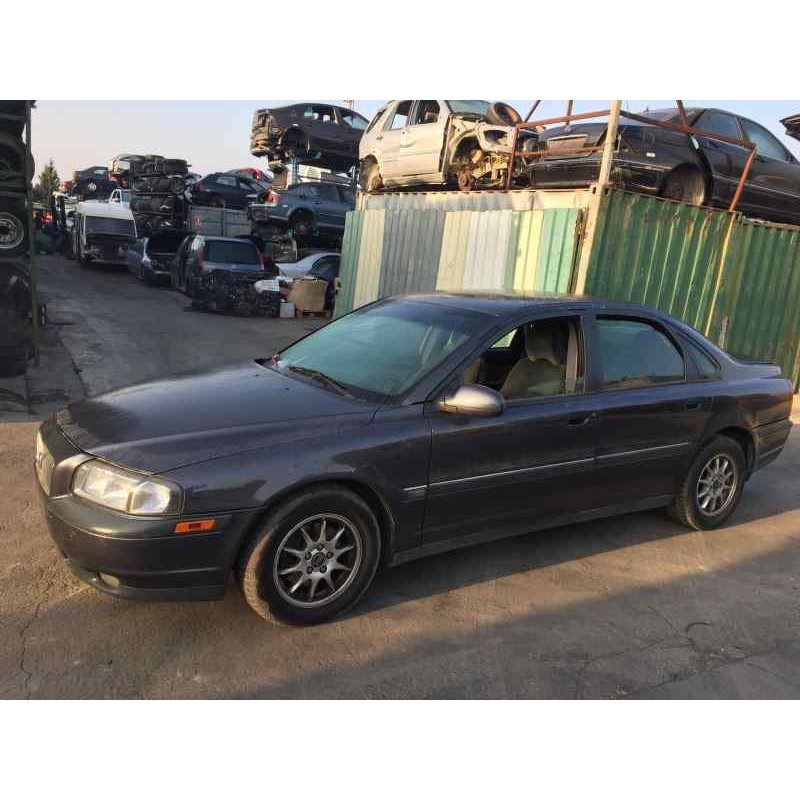 volvo s80 berlina del año 2000