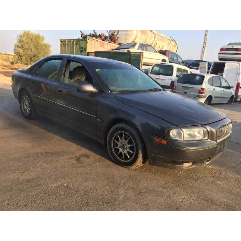volvo s80 berlina del año 2000