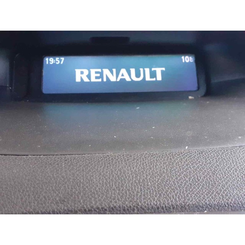 Recambio de pantalla multifuncion para renault megane iii coupe dynamique referencia OEM IAM   