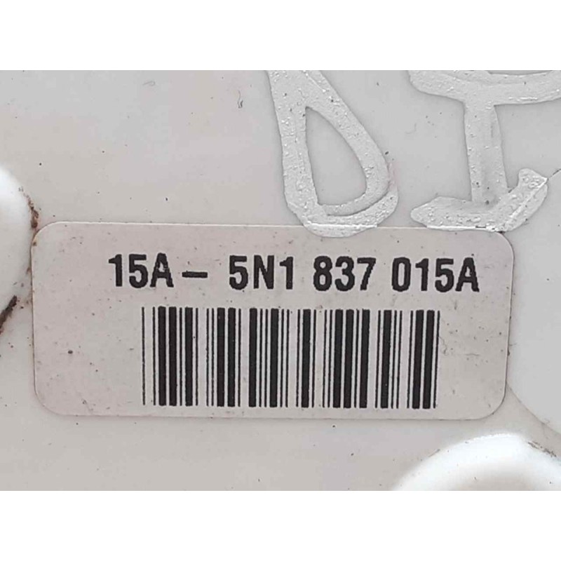Recambio de cerradura puerta delantera izquierda para volkswagen tiguan (5n1) advance referencia OEM IAM 5N1837015A - Blanco 5
