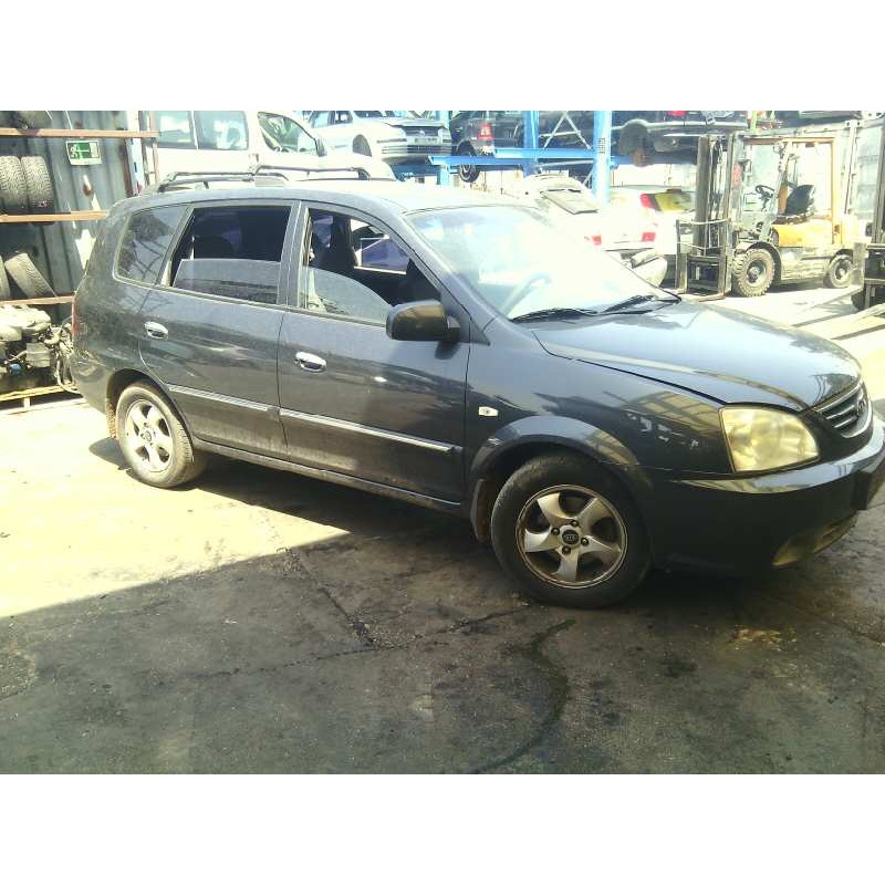 kia carens del año 2004