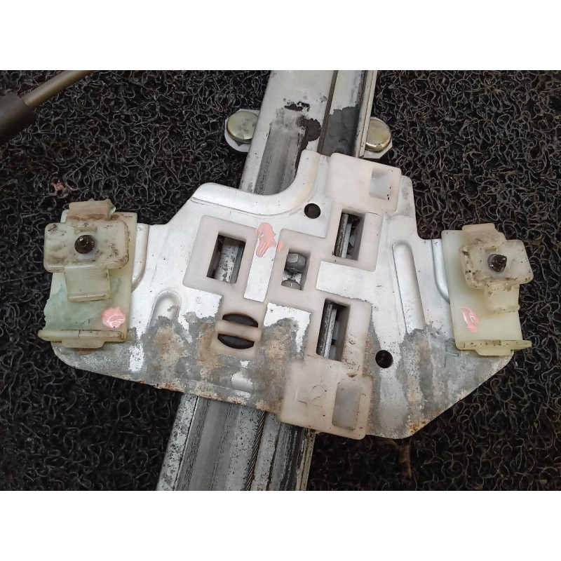 Recambio de elevalunas delantero izquierdo para kia rio 1.4 ex1 referencia OEM IAM 5K021 7