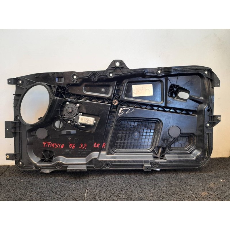 Recambio de elevalunas delantero derecho para ford fiesta (cbk) ambiente referencia OEM IAM 2S5114553AA 129775 
