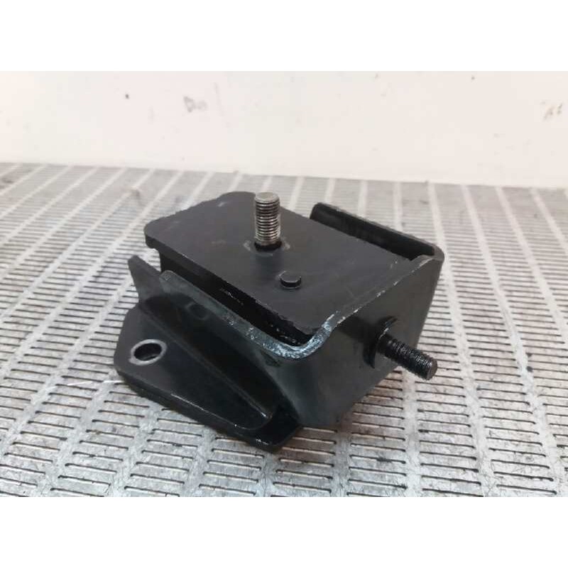 Recambio de soporte motor izquierdo para mitsubishi pajero 2.5 td referencia OEM IAM MB007023 - Negro 2