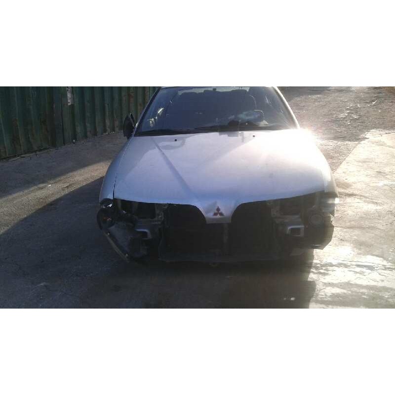 mitsubishi carisma berlina 4 (da0) del año 1999