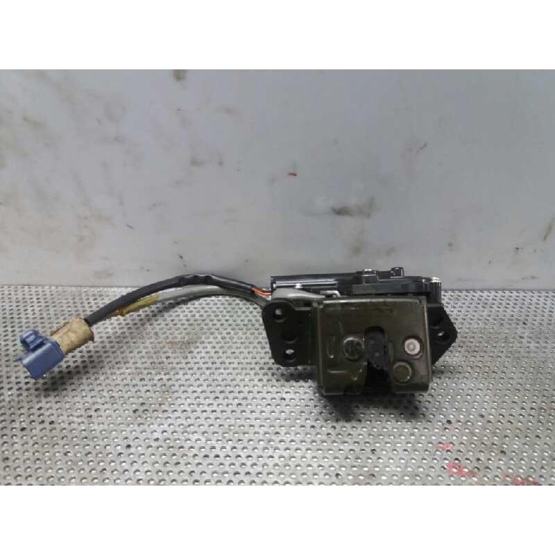 Recambio de cerradura maletero / porton para toyota corolla verso (r1) 2.2 d-4d sol referencia OEM IAM