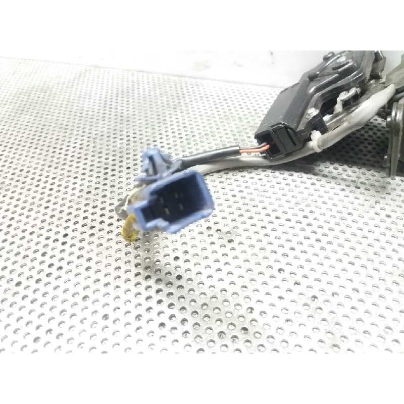 Recambio de cerradura maletero / porton para toyota corolla verso (r1) 2.2 d-4d sol referencia OEM IAM 3
