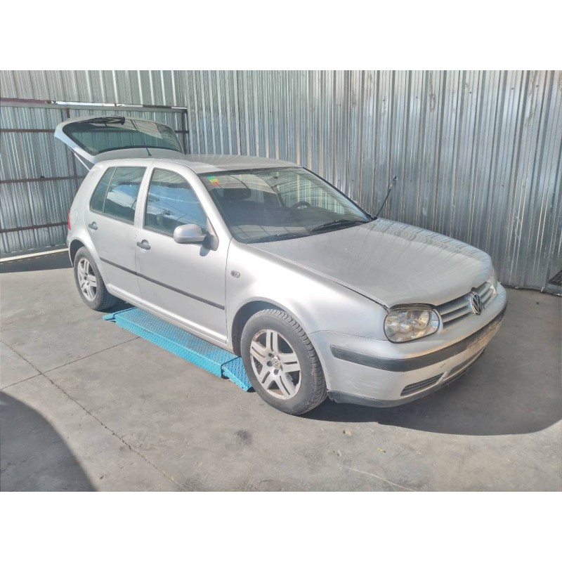 volkswagen golf iv berlina (1j1) del año 2001