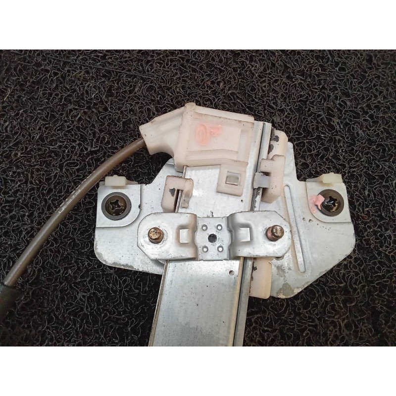 Recambio de elevalunas delantero derecho para kia rio 1.4 ex1 referencia OEM IAM 5K011 3