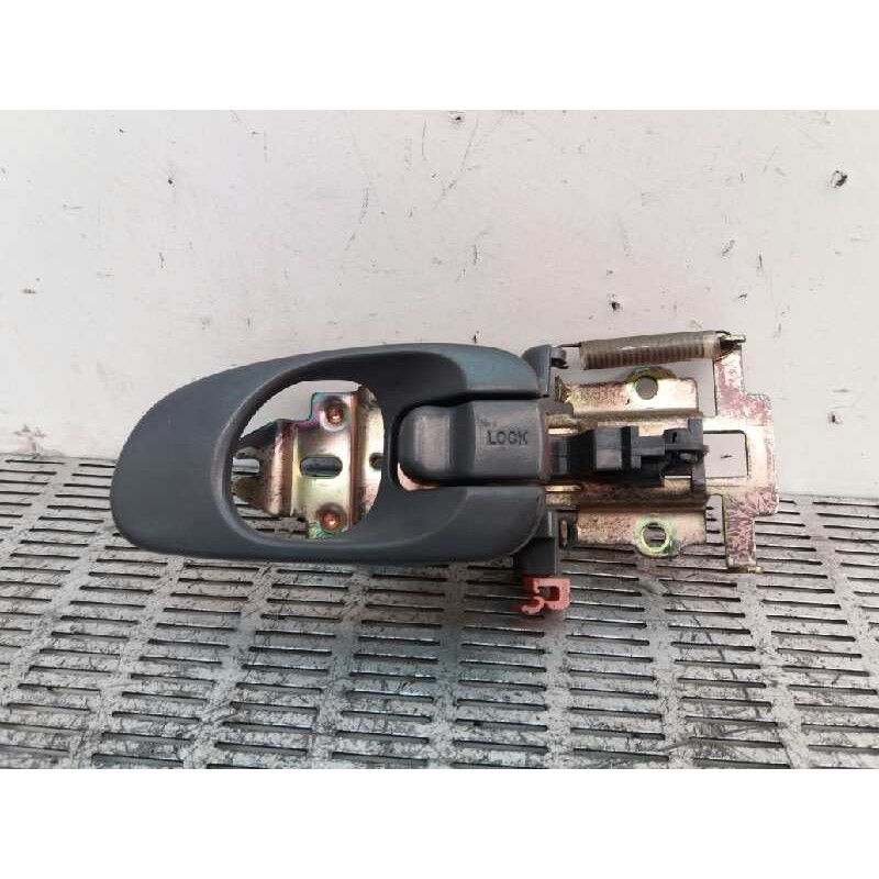 Recambio de maneta interior trasera derecha para kia sephia ll 1.5 cat referencia OEM IAM   