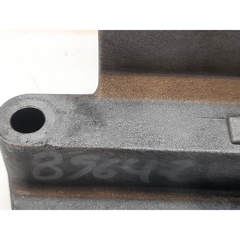 Recambio de bomba aceite para seat ibiza (6l1) 1.9 tdi referencia OEM IAM 06A115105B  01755889 - Blanco 2