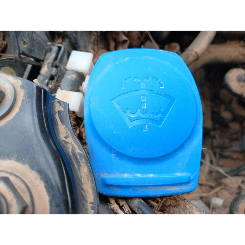 Recambio de deposito limpia para seat arona style referencia OEM IAM   