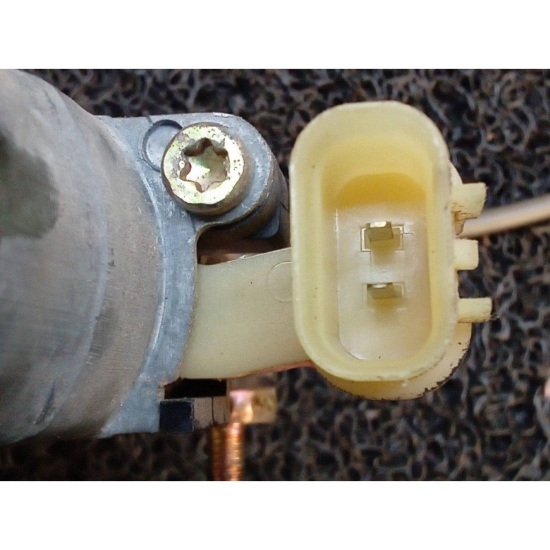 Recambio de elevalunas delantero derecho para kia rio 1.4 ex1 referencia OEM IAM 5K011 6