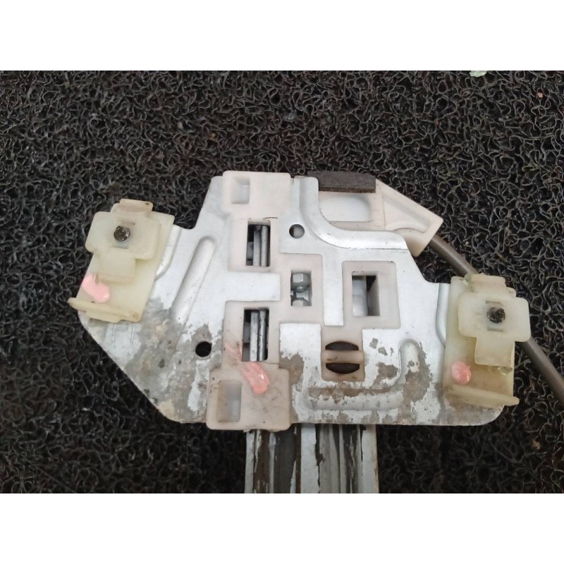 Recambio de elevalunas delantero derecho para kia rio 1.4 ex1 referencia OEM IAM 5K011 7