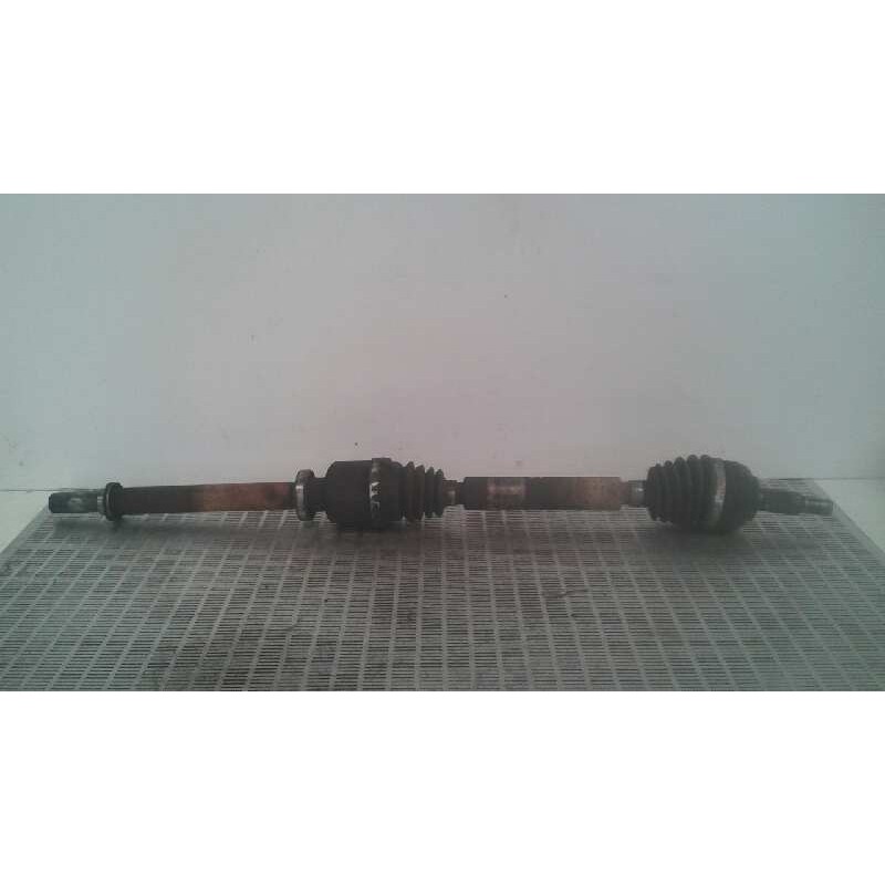 Recambio de transmision delantera derecha para renault grand scenic 1.5 dci referencia OEM IAM 8200875538  