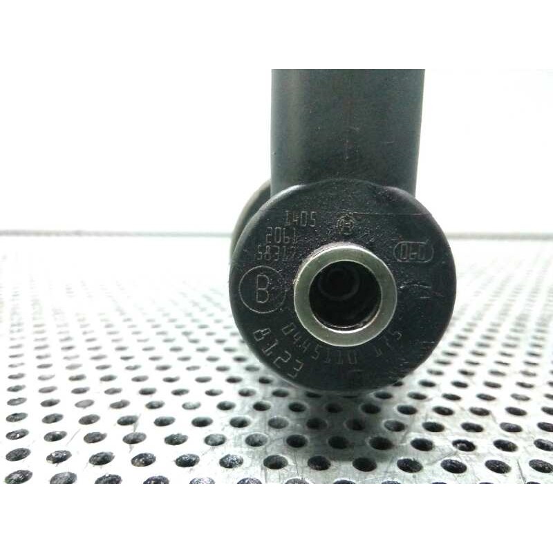 Recambio de inyector para opel astra h berlina 1.7 16v cdti referencia OEM IAM 0445110175 - Gris 2