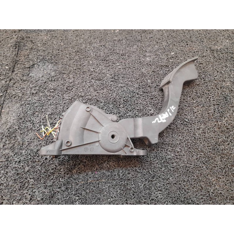 Recambio de potenciometro pedal para ford focus lim. (cb4) trend referencia OEM IAM 4M519F836AK  