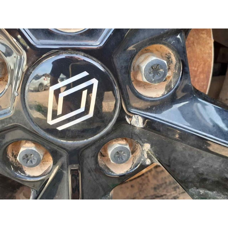 Recambio de llanta para renault captur ii techno referencia OEM IAM 4