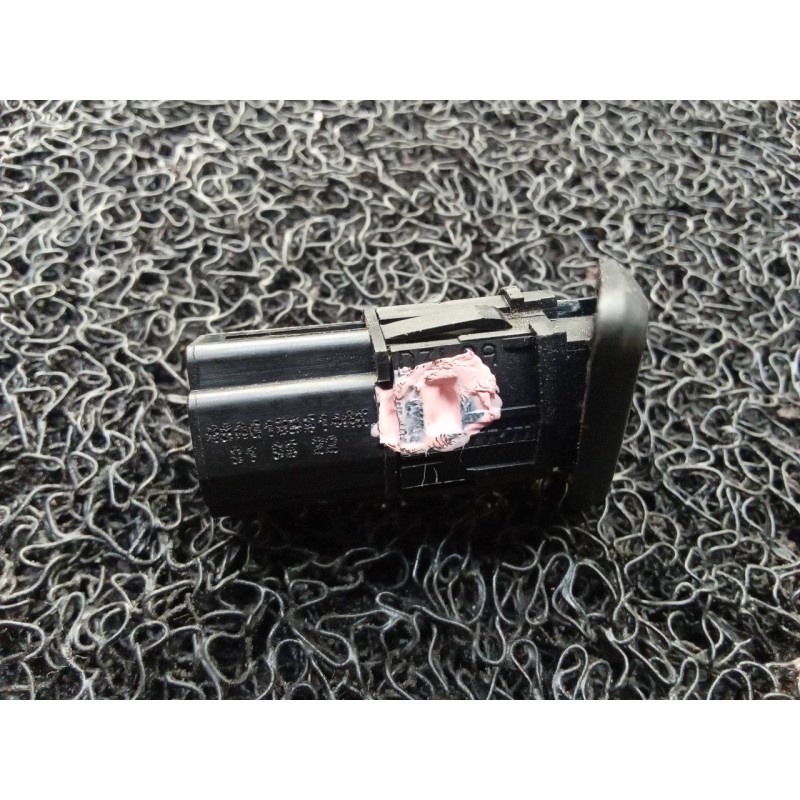 Recambio de interruptor para ford fiesta (cbk) newport referencia OEM IAM 3