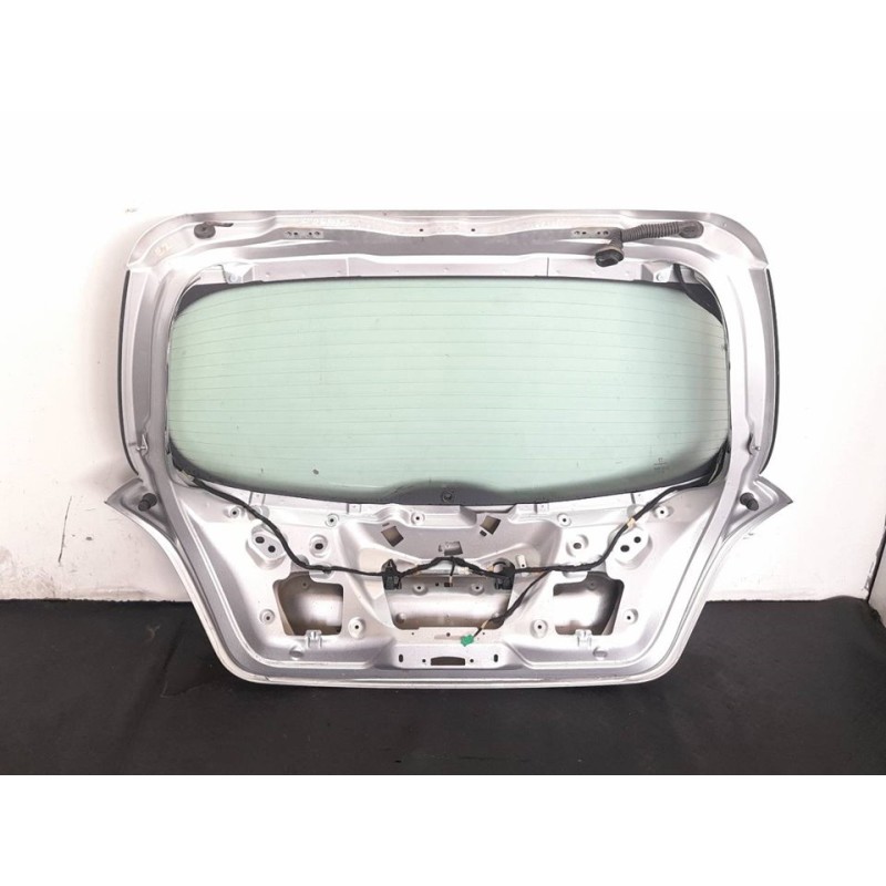Recambio de porton trasero para peugeot 207 confort referencia OEM IAM 2
