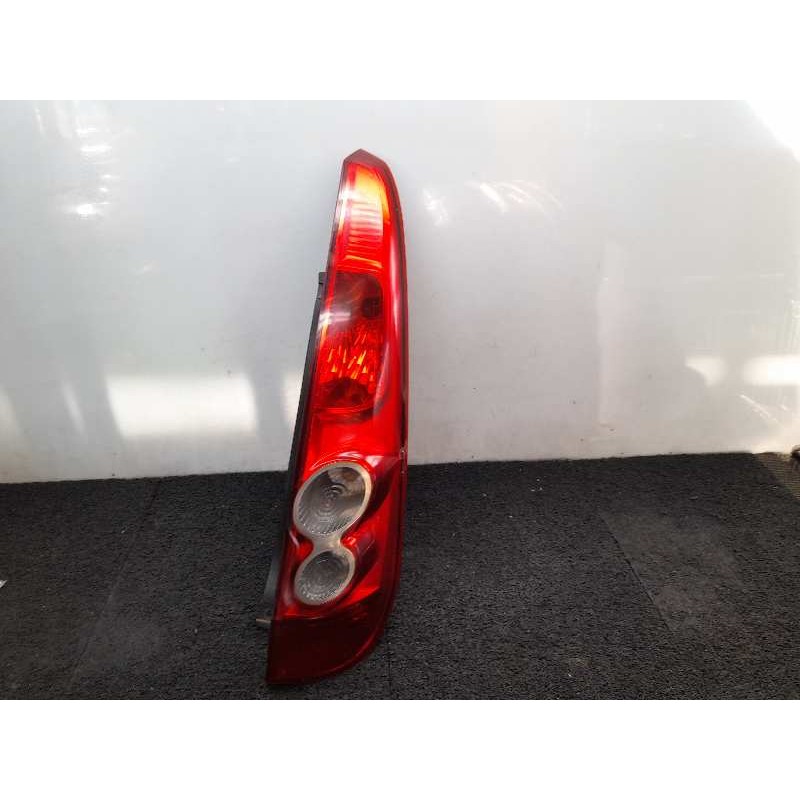 Recambio de piloto trasero derecho para ford fiesta (cbk) newport referencia OEM IAM   