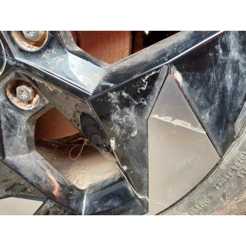 Recambio de llanta para renault captur ii techno referencia OEM IAM 4