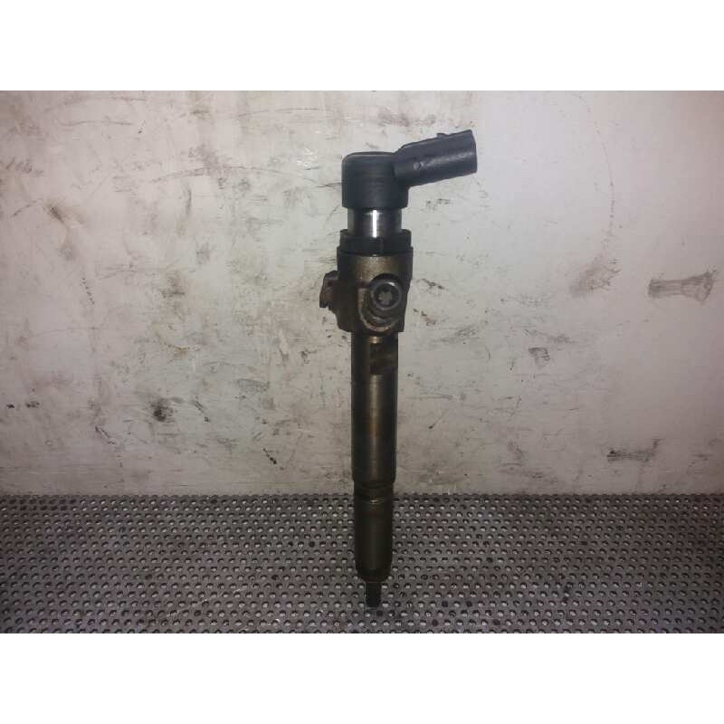 Recambio de inyector para renault scenic ii authentique referencia OEM IAM 8200380253  